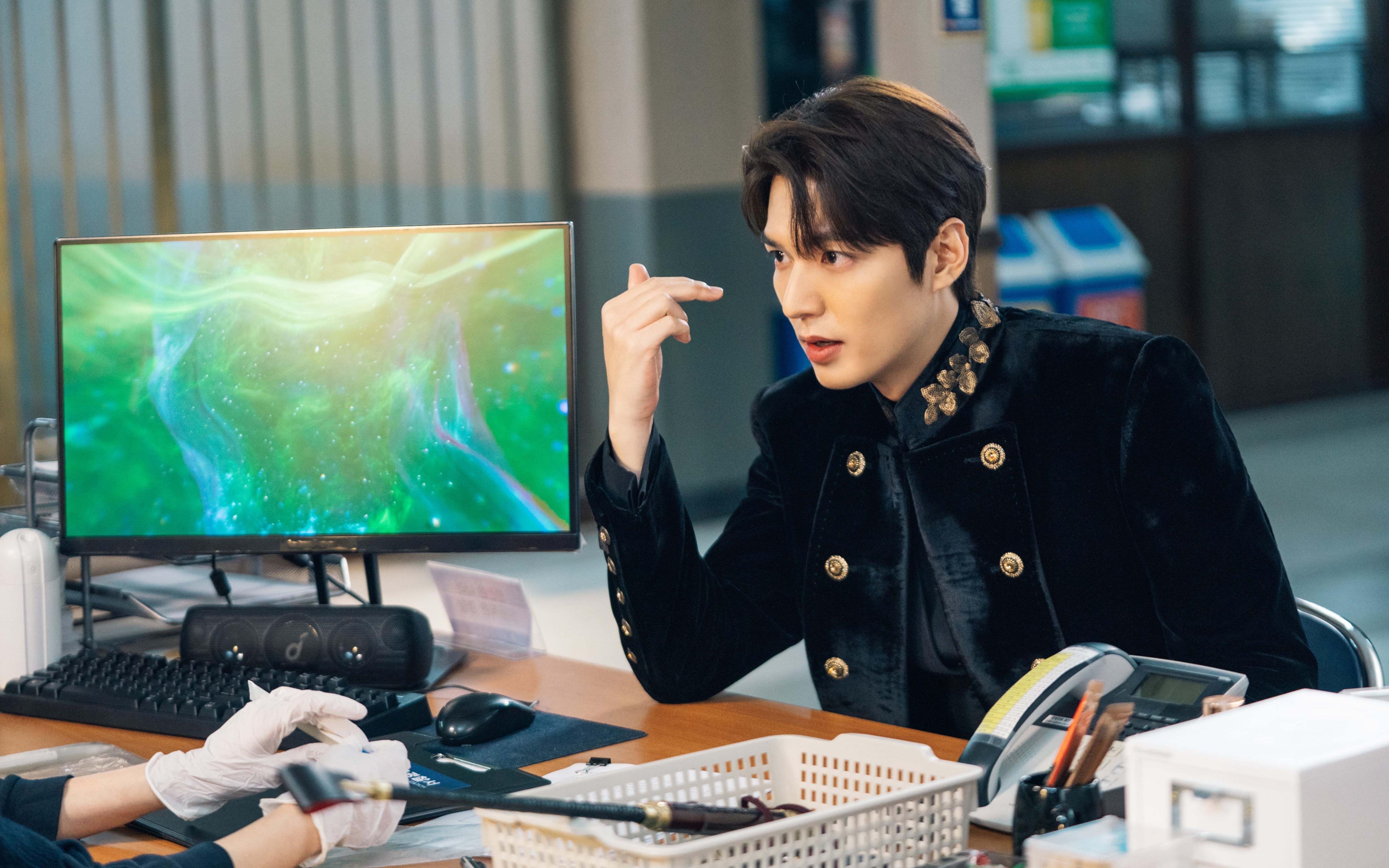 开云平台-谷爱凌入选年度十大新锐体育人物榜,谷爱凌国家体育总局