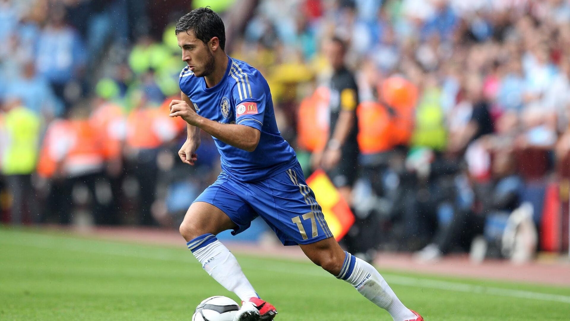 美国男足在巴黎奥运会比赛中以3-0击败几内亚,美国队男足